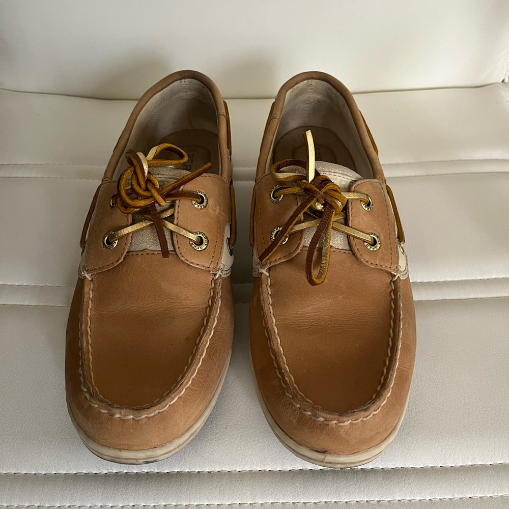 Womens Sperry loafer